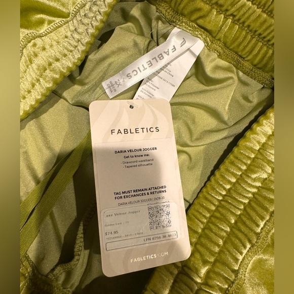 Fabletics 2X Velvet Jogger 💚 - Picture 7 of 8